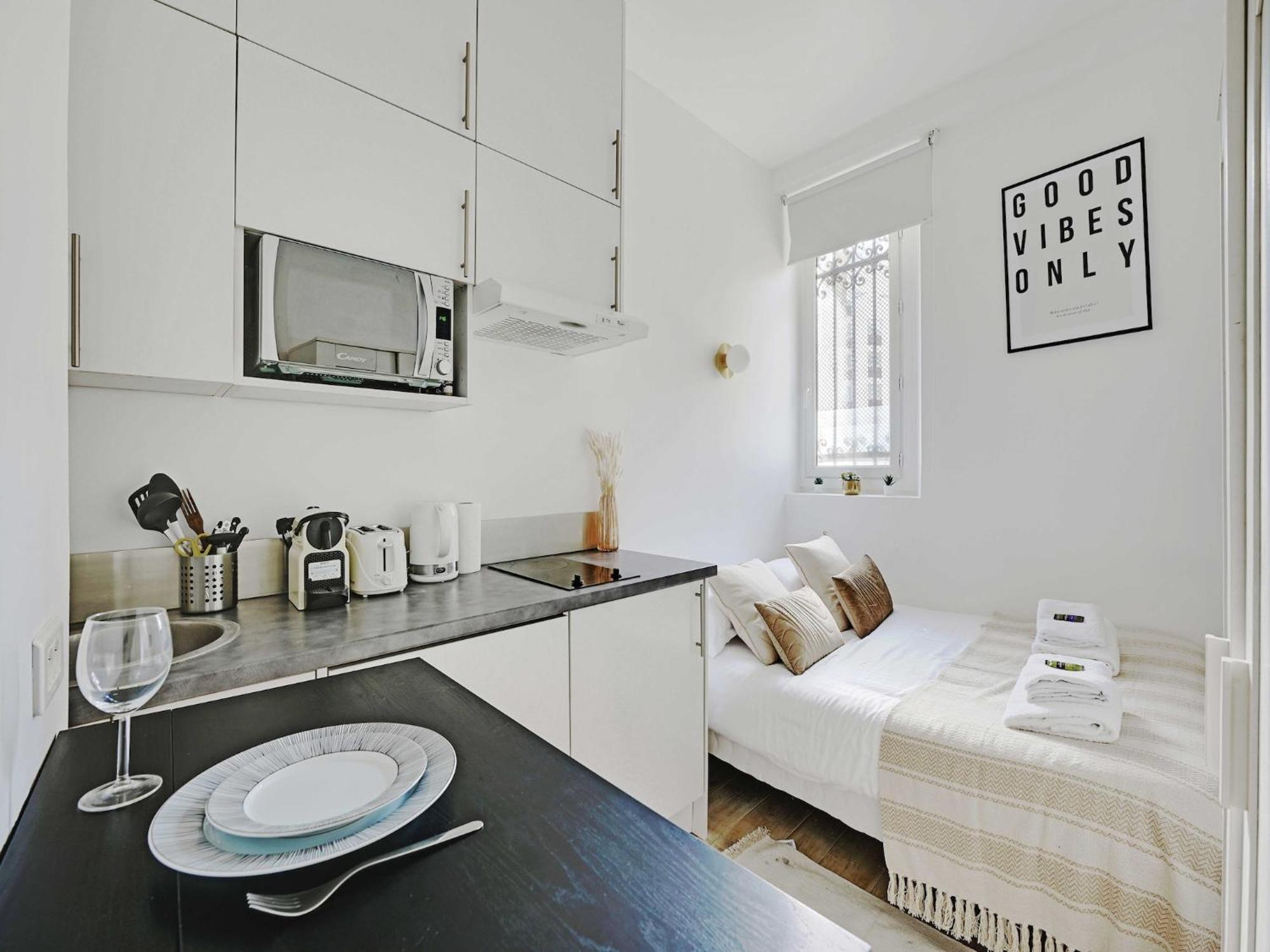 Superb Studio 2P Ecole Militaire Eiffel Tower - Mobility Lease Paris Eksteriør bilde